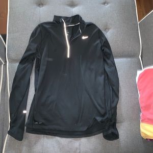 Nike long sleeved running quarter zip